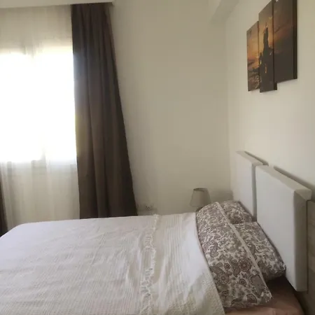 Royal Sun Appartamento Trikomo